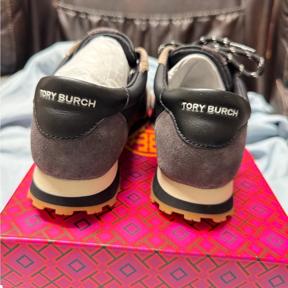 Tory Burch Vintage Nylon Lightweight Training Sneaker Shoes sz 7 - Picture 6 of 9